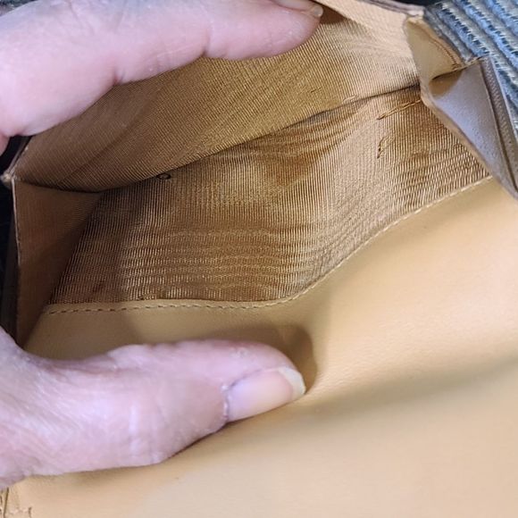 *SOLD* Celine Macadam Kisslock Snap Wallet EUC - Picture 13 of 15